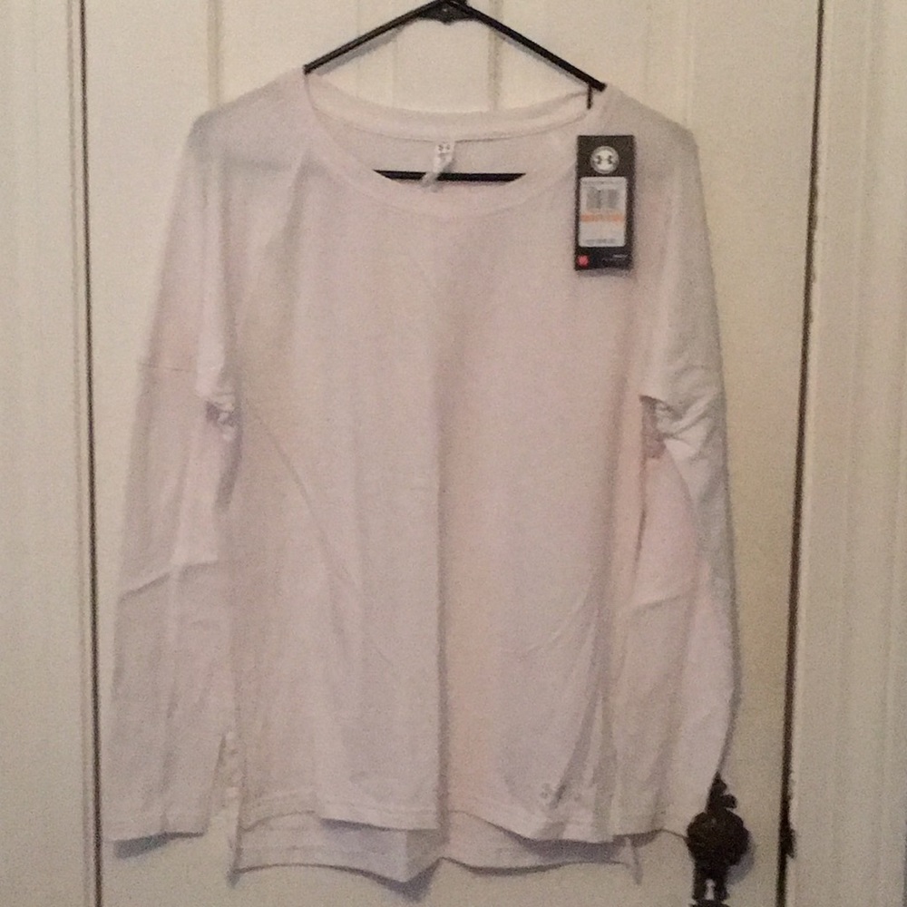 Long sleeve under armor NWT